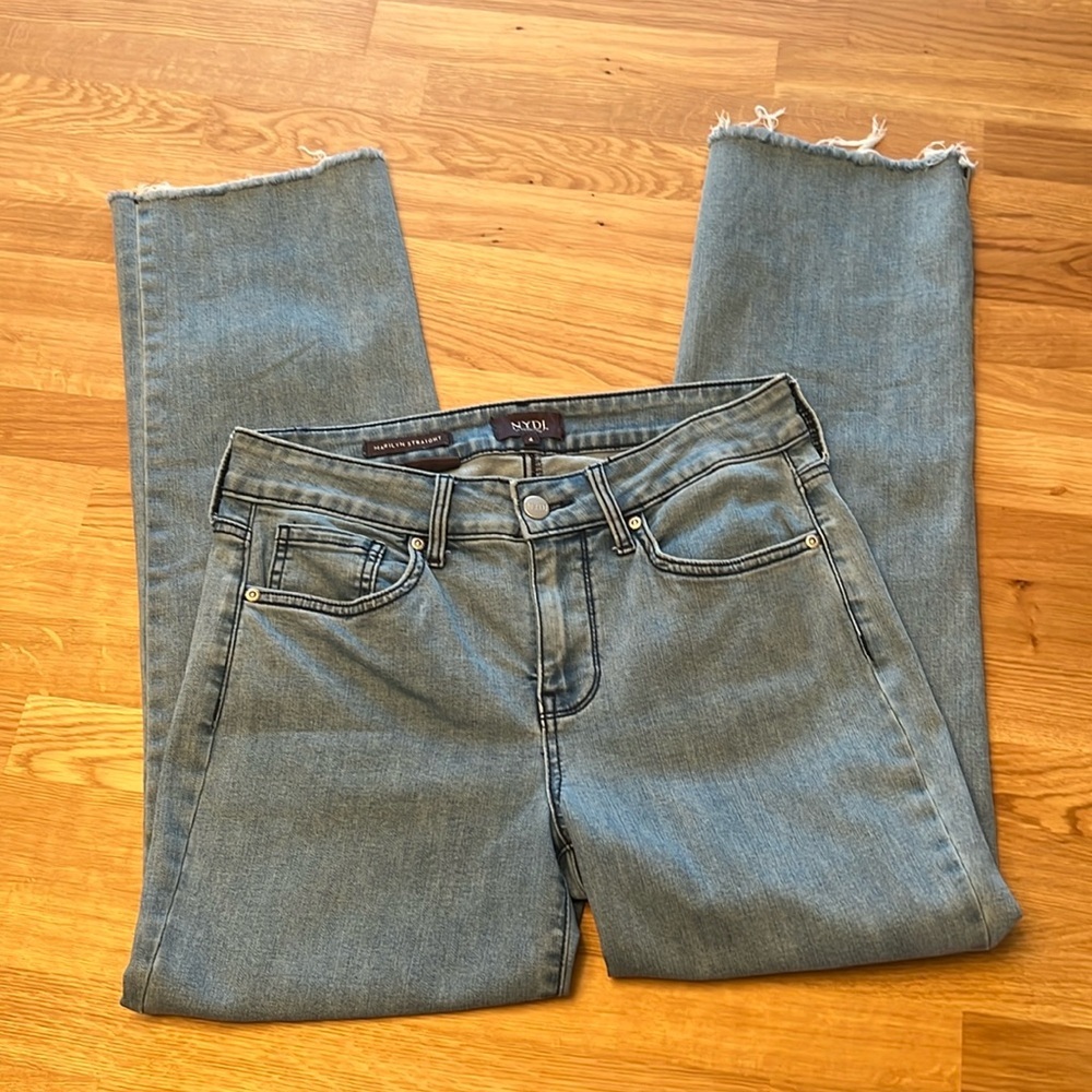 NYDJ Marilyn Straight Sz 4​